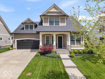 528 Dickson Ln