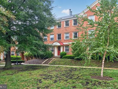 2709 Arlington Blvd APT 302