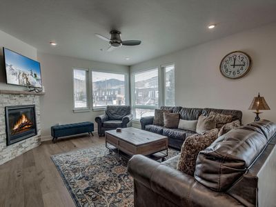 235 E La Bonte St #108