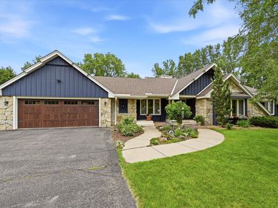 8913 S Minnehaha Cir