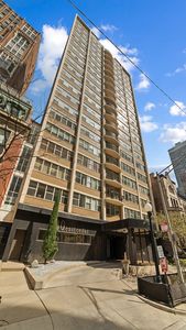 40 E Cedar St APT 18A