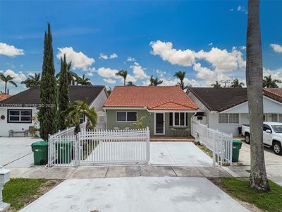 Property at 11425 NW 88th Ct, Hialeah Gardens, FL