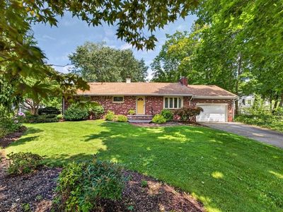 61 Highland Ave