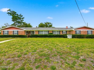 1884 PARKCREST Drive