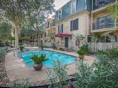4515 Briar Hollow Pl APT 304