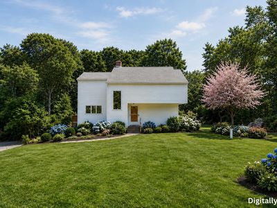 1 Sea Pine Knoll