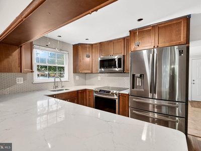266 Chalet Cir E