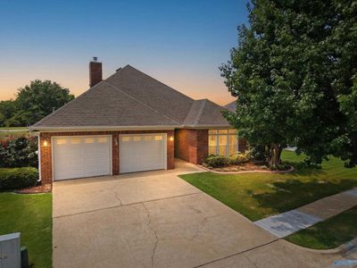 Property at 15052 Ashmont Blvd SE, Huntsville, AL