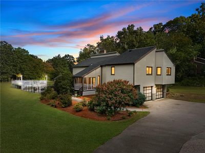 37 Forrestal Dr