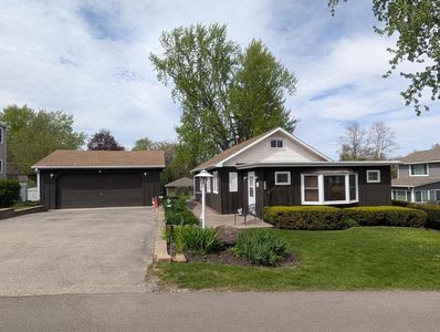 4226 Maple DRIVE