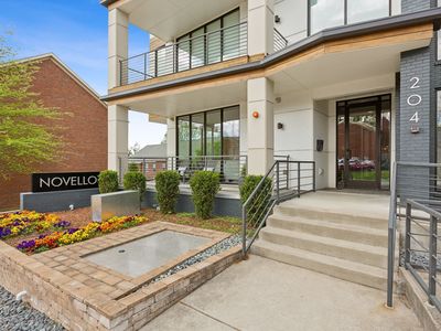 204 Acklen Park Dr Ste 101