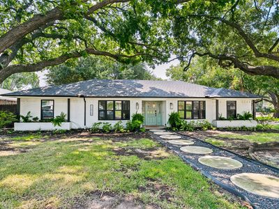 12420 Wood Manor Cir