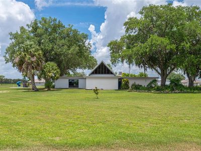 1325 Thornburg Rd