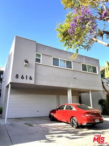 8616 Gregory Way