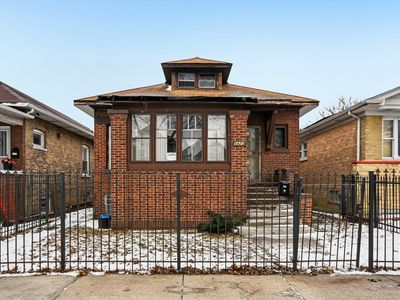 5423 W Congress Pkwy