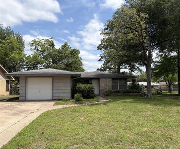 2109 Murray Ave