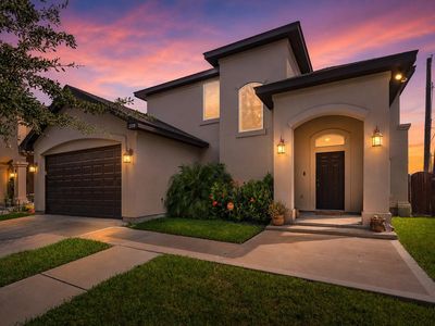 2320 Leo Reyes Ct