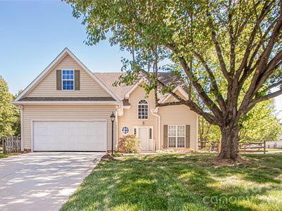1621 Mountain Ashe Ct