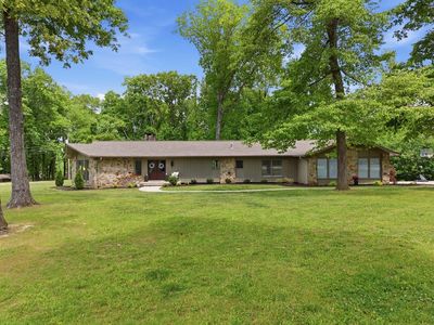 1123 Skyline Dr