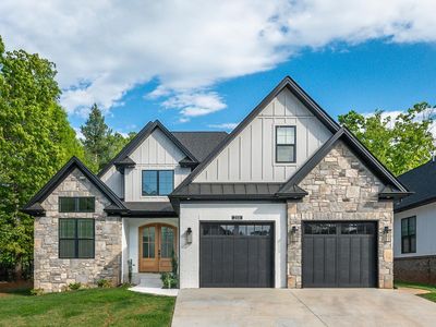 210 Lincolns Way