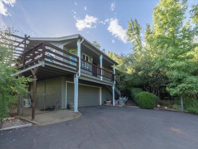 233 Sweetwater Dr