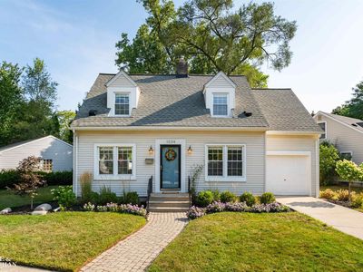 1224 Mayfield Dr
