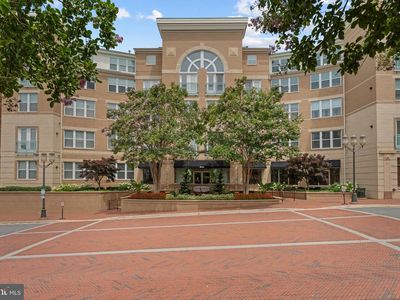 12000 Market St APT 446