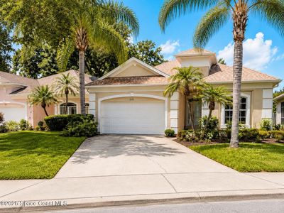 2635 Village Ln