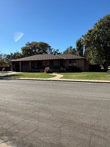 621 Poplar St