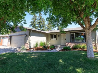 600 Zinfandel Dr