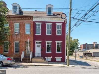 126 N Queen St