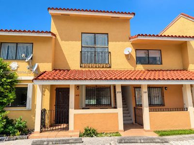 2775 W 61st St APT 102