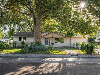 1903 S Dayton Pl