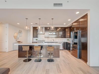 2207 Bancroft St APT 1202