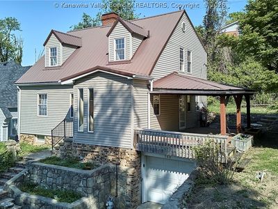 140 Swarthmore Ave