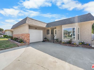 821 Kornblum Ave