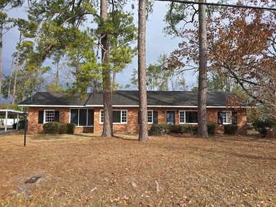 608 Pineview Dr