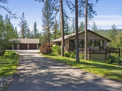 5545 Skyway Dr