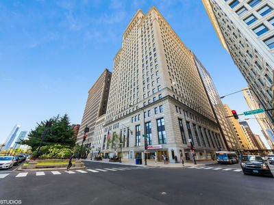 310 S Michigan Ave Unit 202