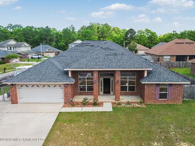 18028 Canal Landing Dr