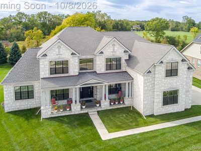 51252 Silverton Dr
