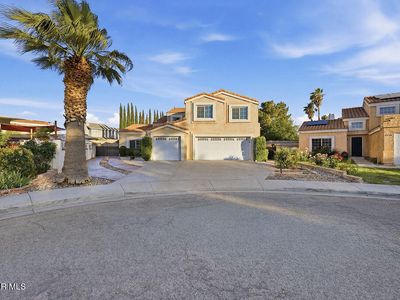 Property at 2130 Sunswept Cir, Lancaster, CA