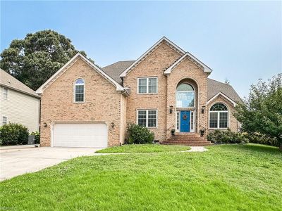 208 Leicester Ct