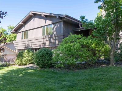 1380 Independence DRIVE