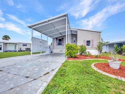 5748 Holiday Park Blvd