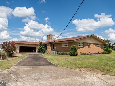 Property at 410 Newcombe Ave, Donalsonville, GA