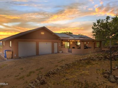 3894 E Mountain Vista Rd