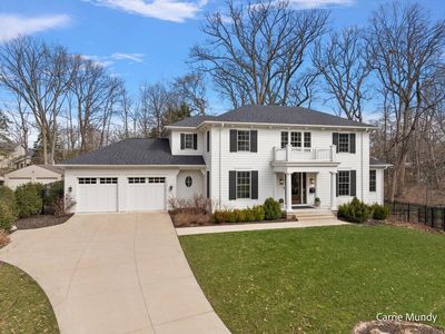 2725 Beechwood Dr SE