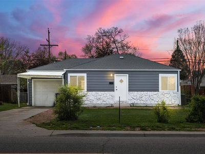 2205 S Irving Street