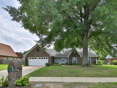 4629 Cedar Hills Dr